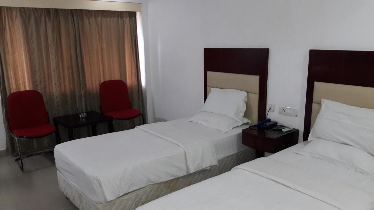 فندق Tinsukiaفي  Aroma Residency المظهر الخارجي الصورة